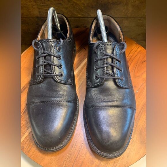Dockers dress shoes.  Inv 5227b - Picture 1 of 6